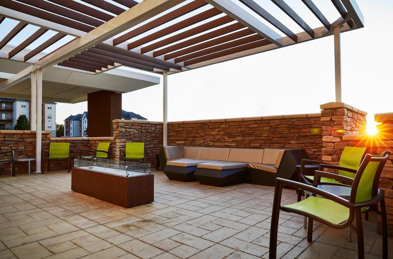 Springhill Suites By Marriott Springfield North Luaran gambar